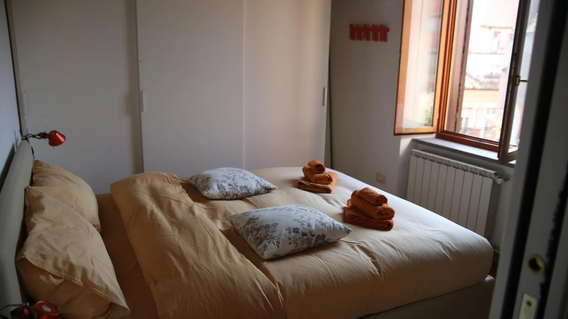 Apartment Casa Del Drago In Trastevere Rome